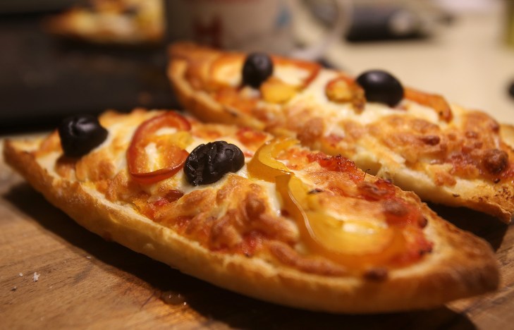 pizza_baguette