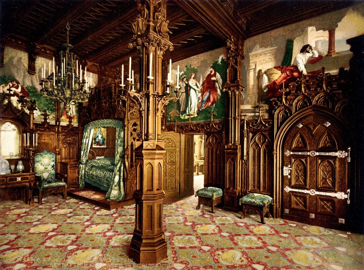 Neuschwanstein_bedroom